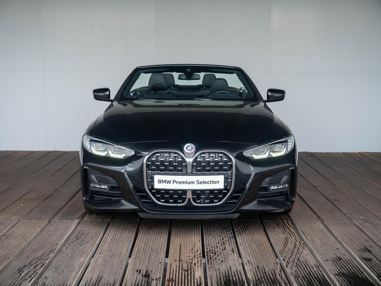 BMW 4-SERIE Cabrio 420i | M Sportpakket | Stuurwielverwarming | Adaptief M Onderstel | Driving Assistant | HiFi | Comfort Access