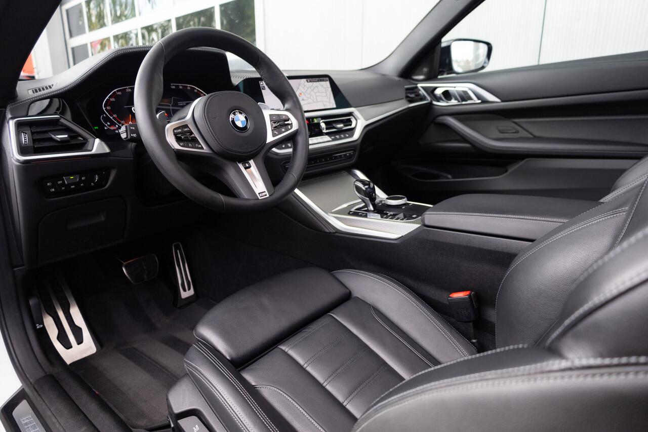 BMW 4-SERIE Coupé 430i 259 pk High Executive M-Sportpakket / NL-Auto/ Keyless/ Head-Up/ Laser/ Schuifdak/ Harman&Kardon/ Apple-Carplay/ Park.Sens/ 19'' LMV