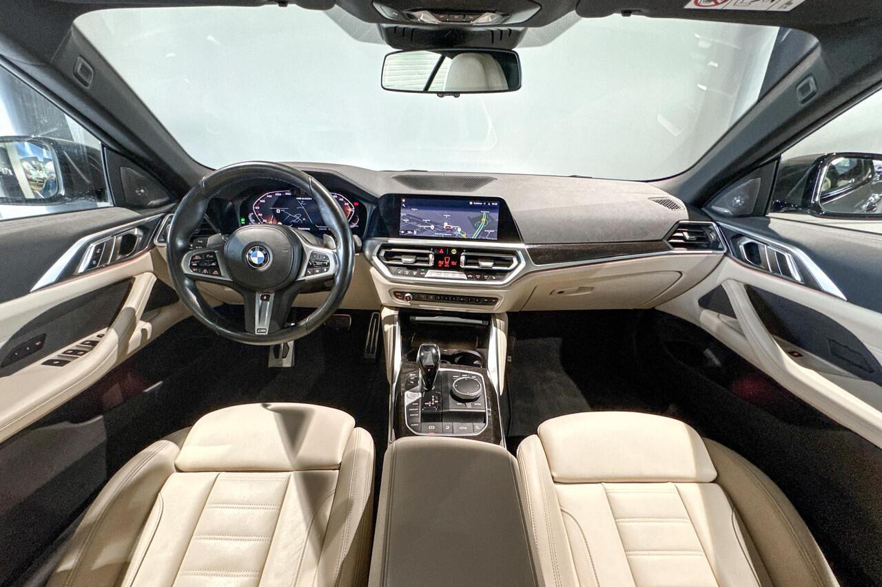 BMW 4-SERIE Cabrio M440i xDrive High Executive | M Performance velgen | Harman Kardon | Stoelverwarming |