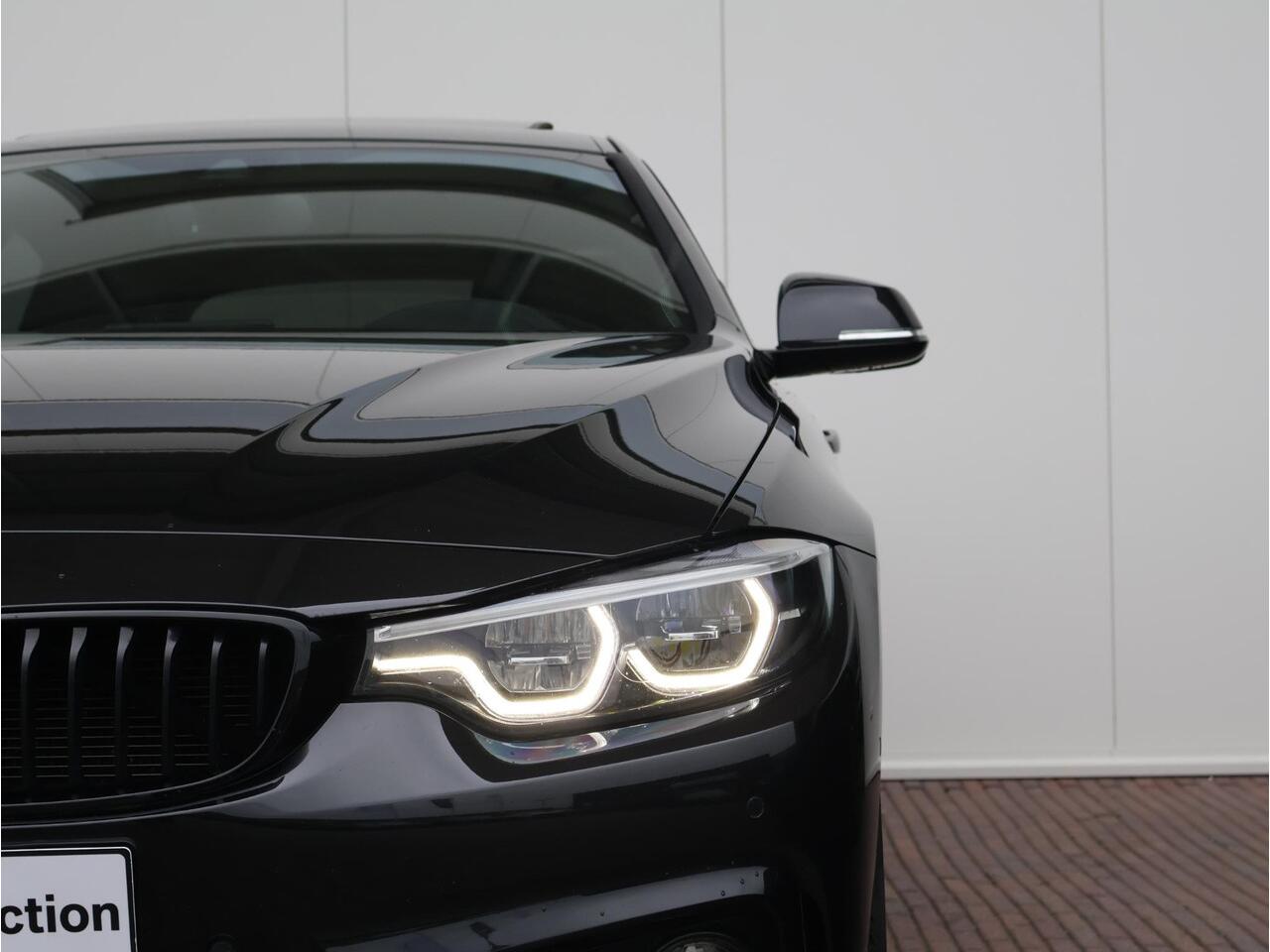 BMW 4-SERIE Gran Coupé 418i Executive Edition M-Sportpakket / Harman Kardon / Head Up Display / Schuif - Kanteldak / Achteruitrijcamera /