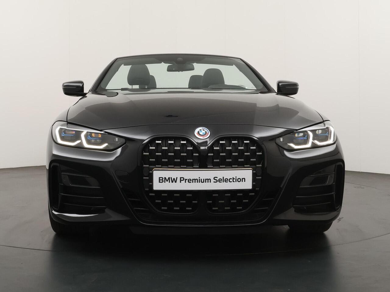 BMW 4-SERIE Cabrio M440i xDrive High Executive | 19inch | M-Sportpakket