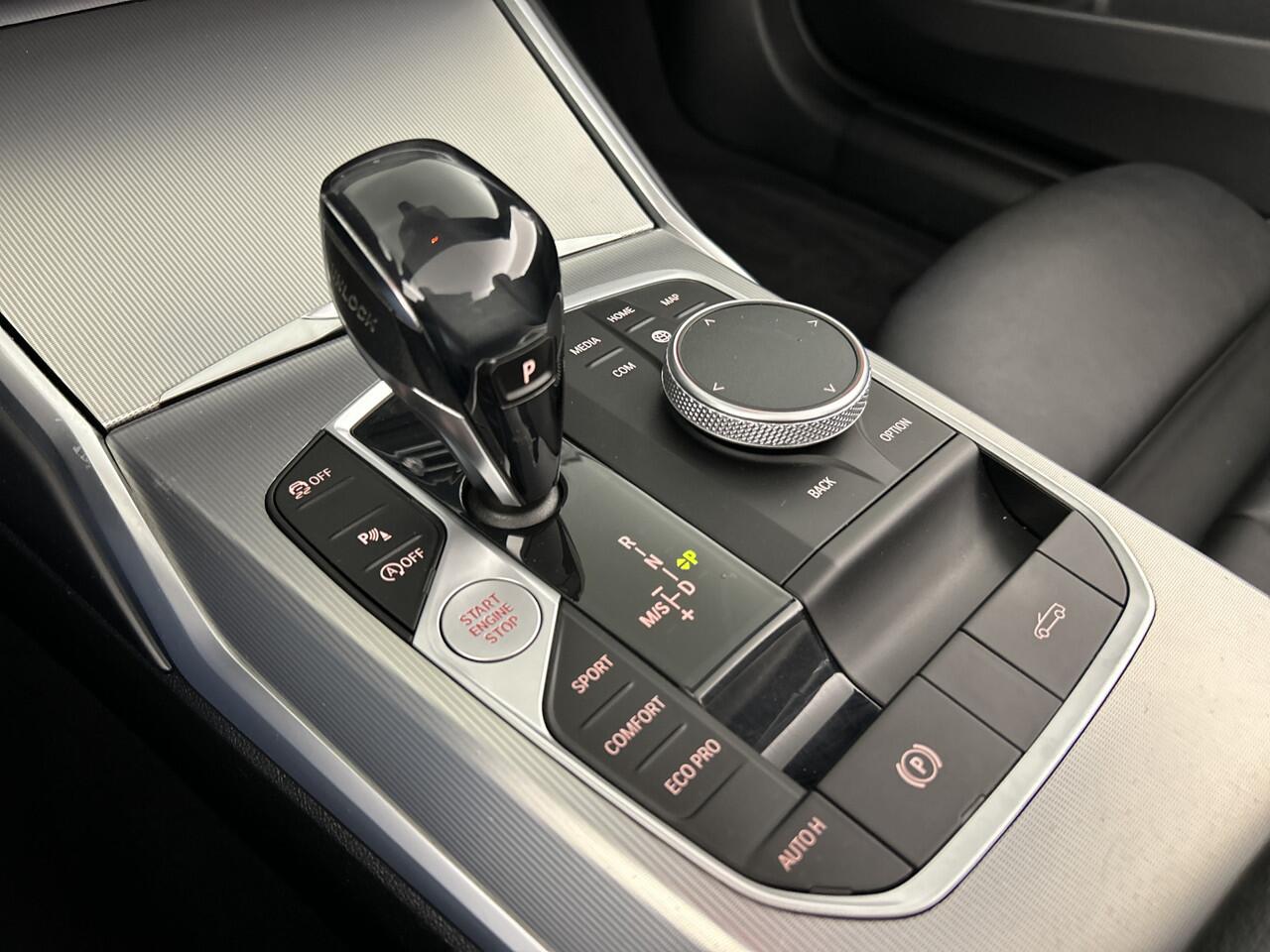 BMW 4-SERIE Cabrio 420i M-Sport High Exe. Sportstoelen/Memory/Leder/18'LMV