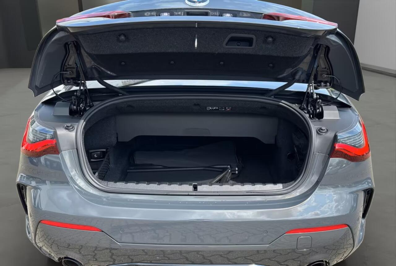 BMW 4-SERIE Cabrio 430i M-Sport 19 Inch LED Navi Camera Keyless Stuur en Stoel verwarming