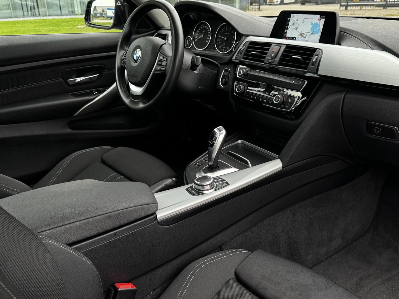 BMW 4-SERIE Coupé 420i High Executive