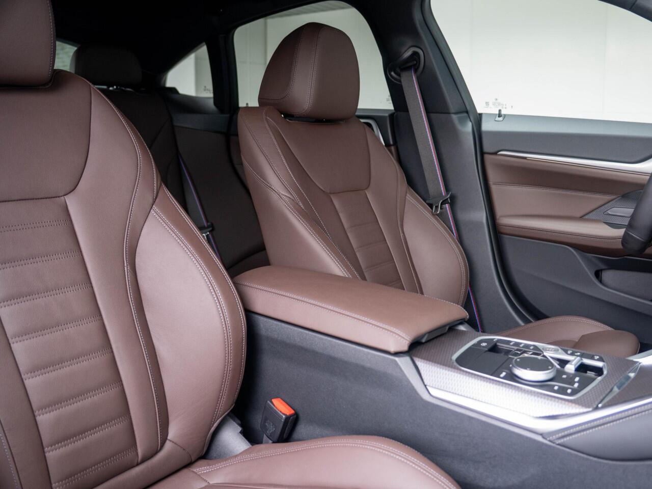 BMW 4-SERIE 420i Gran Coupé | M Sportpakket Pro | Comfort Pack | Showroom Selection