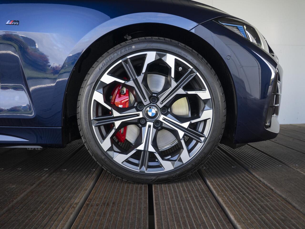 BMW 4-SERIE Cabrio M440i xDrive | M Sport Package Pro | Innovation Package | Comfort Pack