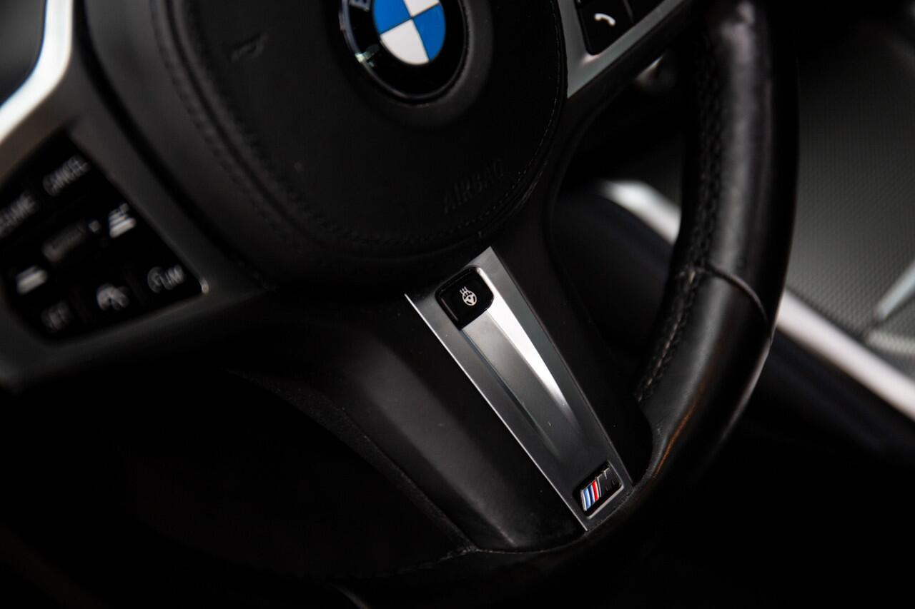 BMW 4-SERIE Coupé 430i High Executive M-Sport 245pk , Arctic Race blauw, Panoramadak, Sportstoelen, Adaptive cruise,