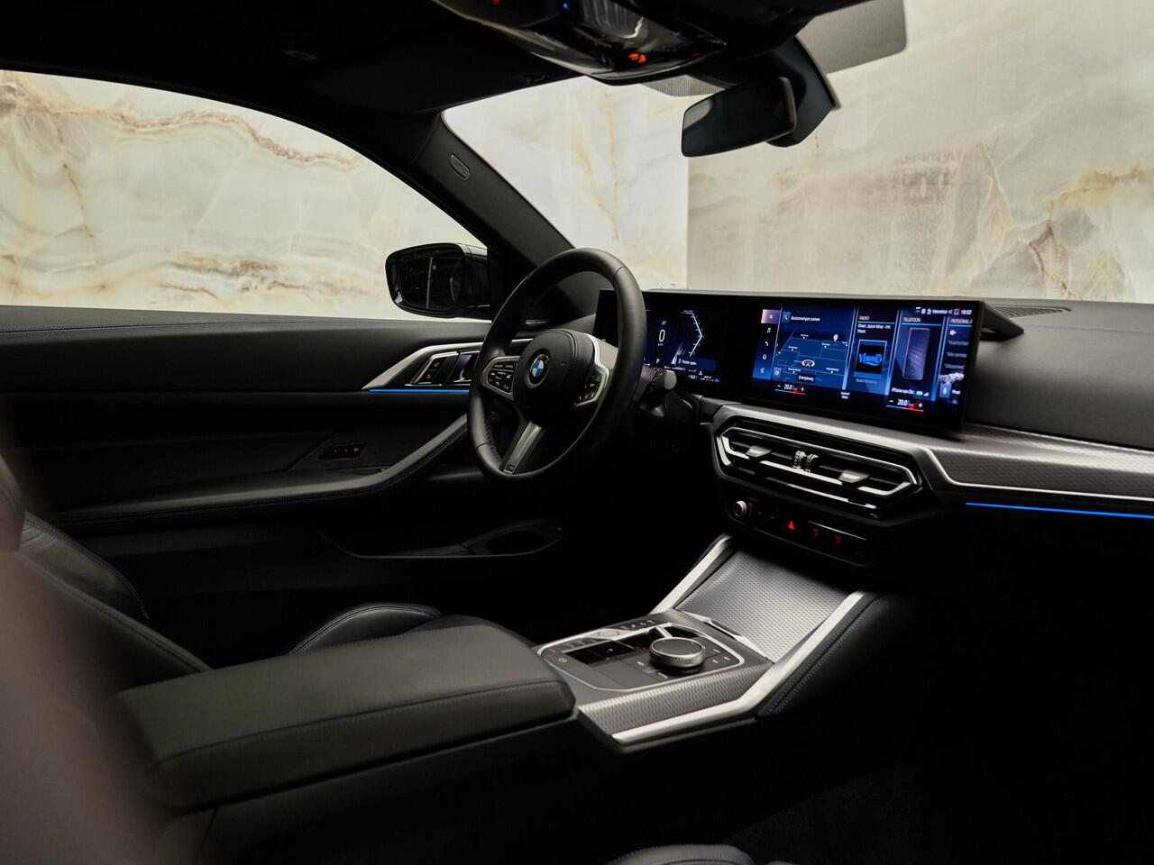 BMW 4-SERIE Coupé 420i M Sport, M Stoelen, schuifdak, H/K, Laser-LED, ACC, 19'', privacy