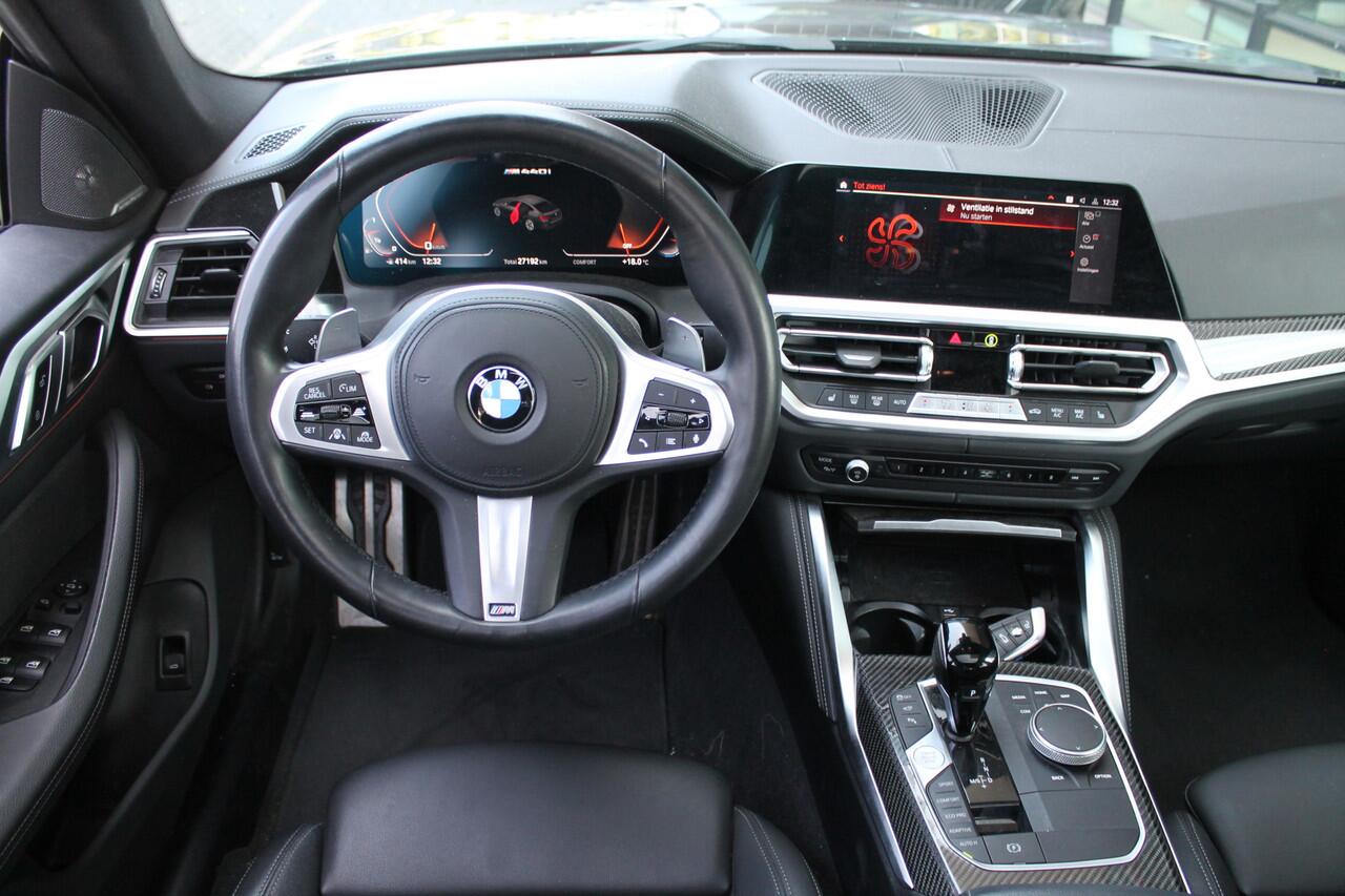BMW 4-SERIE Gran Coupé M440i xDrive High Executive Automaat / Schuif-kanteldak / Laserlight / M Adaptief onderstel / Parking Assistant Plus / Comfort Access
