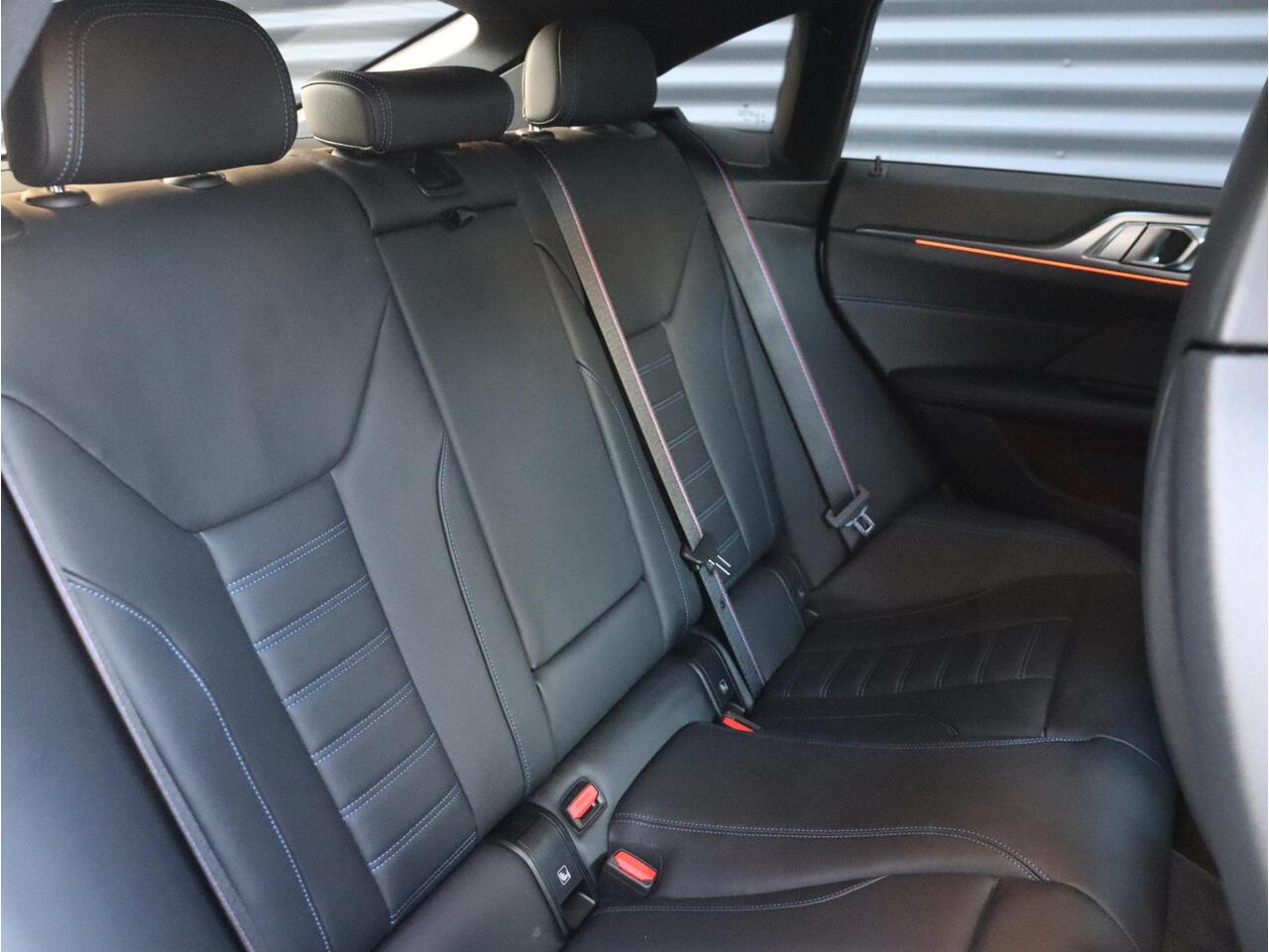 BMW 4-SERIE Gran Coupé 430i | High Executive | M Sportpakket | Panodak | Driving Assistant Prof. | Harman Kardon | Elektr. Stoelen | Laserlight | 20'' LMV