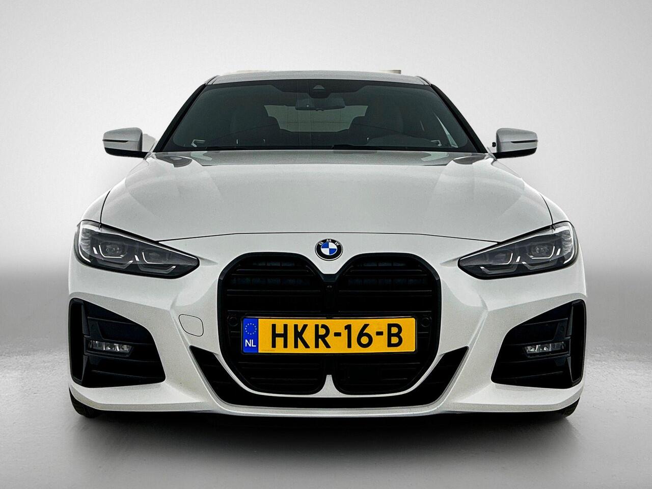 BMW 4-SERIE Coupé 430i 258PK High Executive M-SPORT | CAMERA | AD-CRUISE | LEER-ALCANTARA