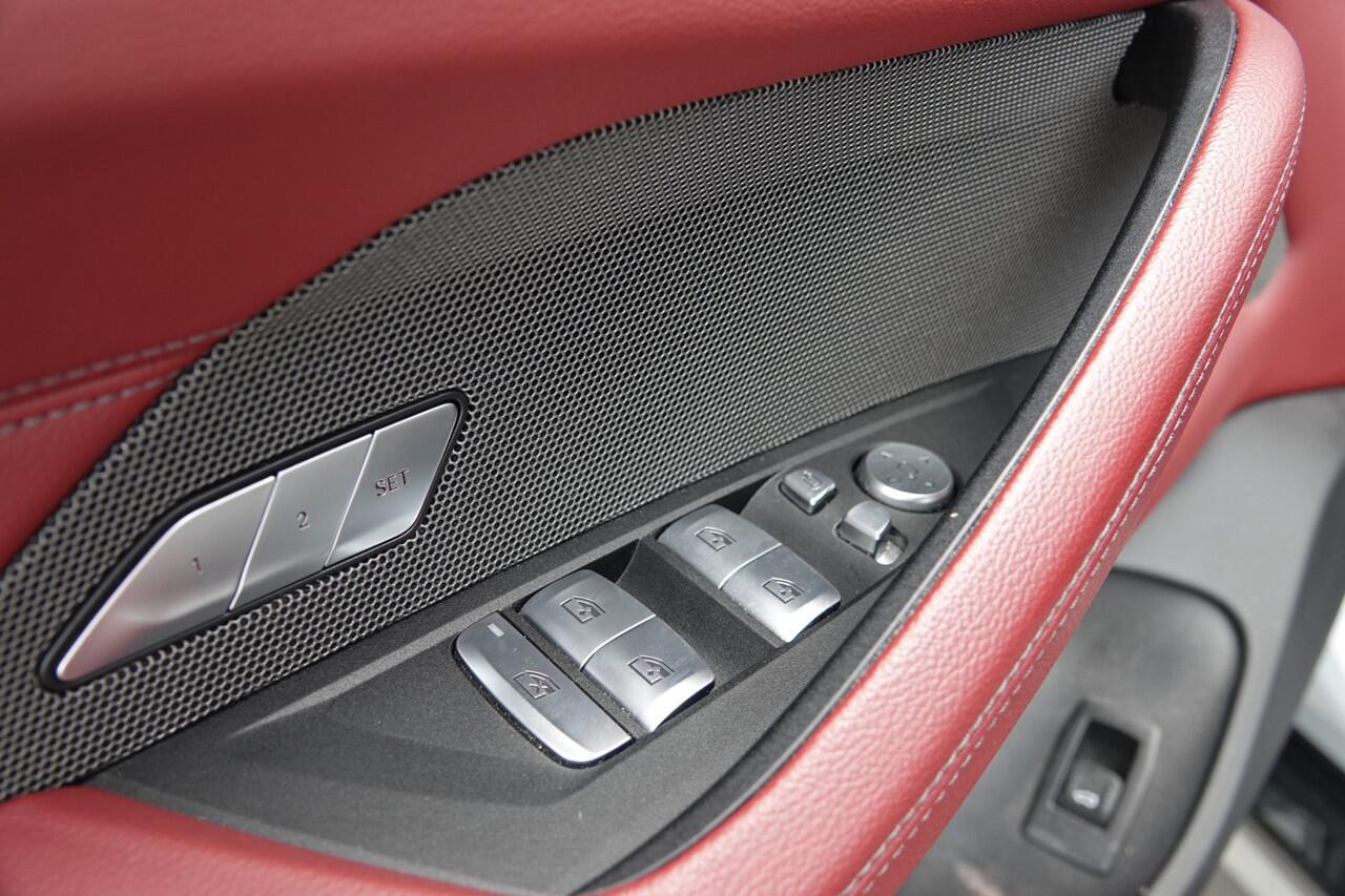 BMW 4-SERIE Gran Coupé M440i xDrive High Executive M Sport | Schuifdak | Trekhaak | Laser | H&K | HUD |