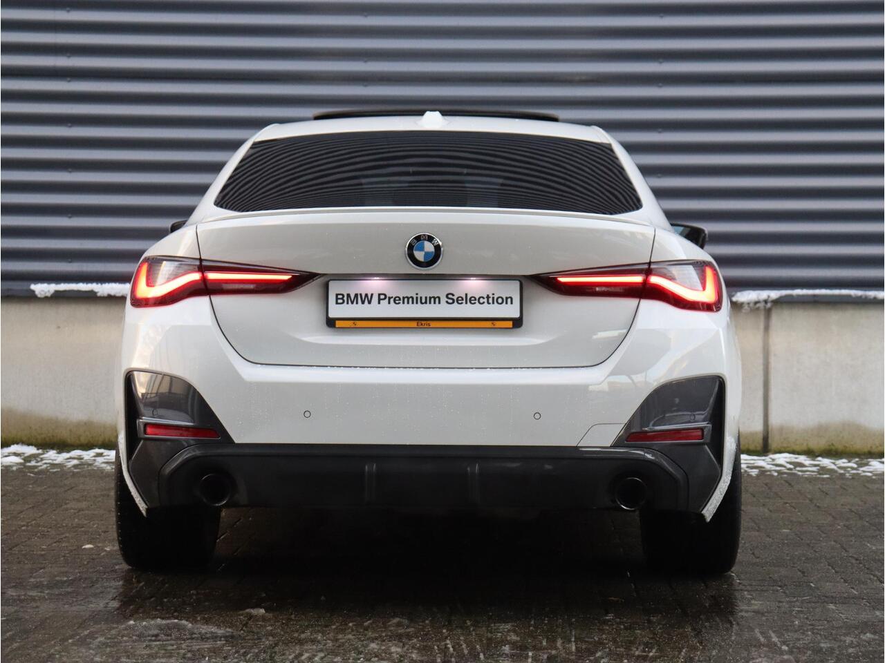BMW 4-SERIE Gran Coupé 430i | High Executive | M Sportpakket | Panodak | Driving Assistant Prof. | Harman Kardon | Elektr. Stoelen | Laserlight | 20'' LMV