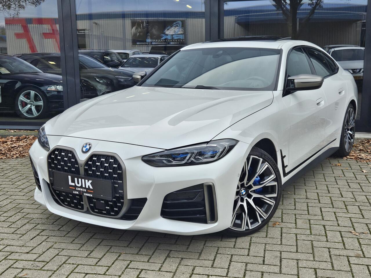 BMW 4-SERIE Gran Coupé 440i High Executive M-Sport + LASER + INDIVIDUAL + SCHUIFDAK + HARMAN KARDON + KEYLESS