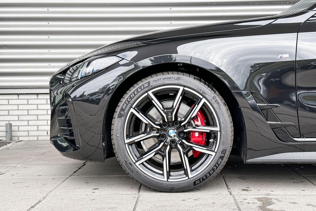 BMW 4-SERIE Gran Coupé 420i M Sportpakket Pro / Comfort Pack / Schuif-/kanteldak