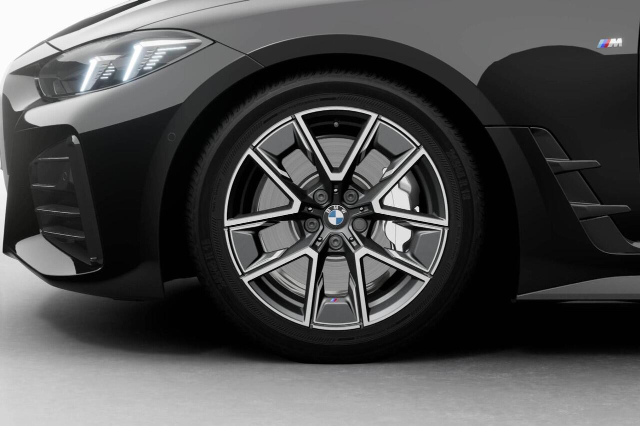 BMW 4-SERIE Gran Coupé 420i | M Sport | Elektrisch glazen schuif-/kanteldak