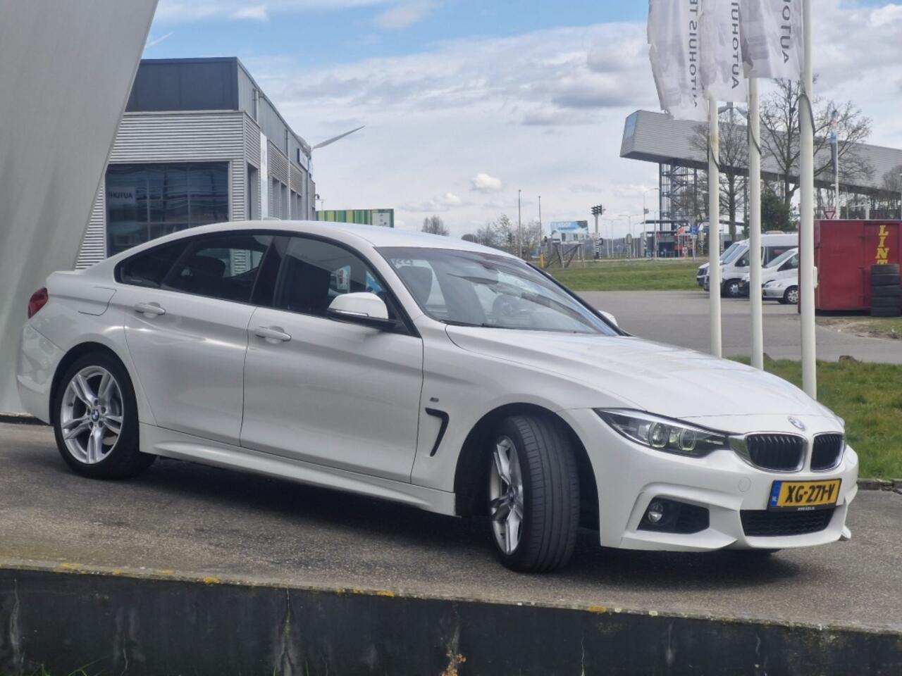 BMW 4-SERIE 418i Executive M Sport