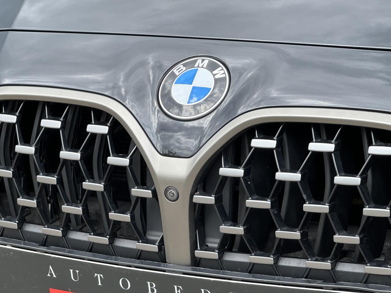 BMW 4-SERIE Cabrio M440i xDrive | Individual | CoPilot | H&K | Curved display | Laser