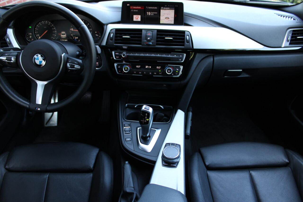 BMW 4-SERIE Gran Coupé 418i M Sport High Executive Automaat - Dealer onderhouden - Nederlandse auto 19 inch - Zwart leder - Stoelverwarming - Camera