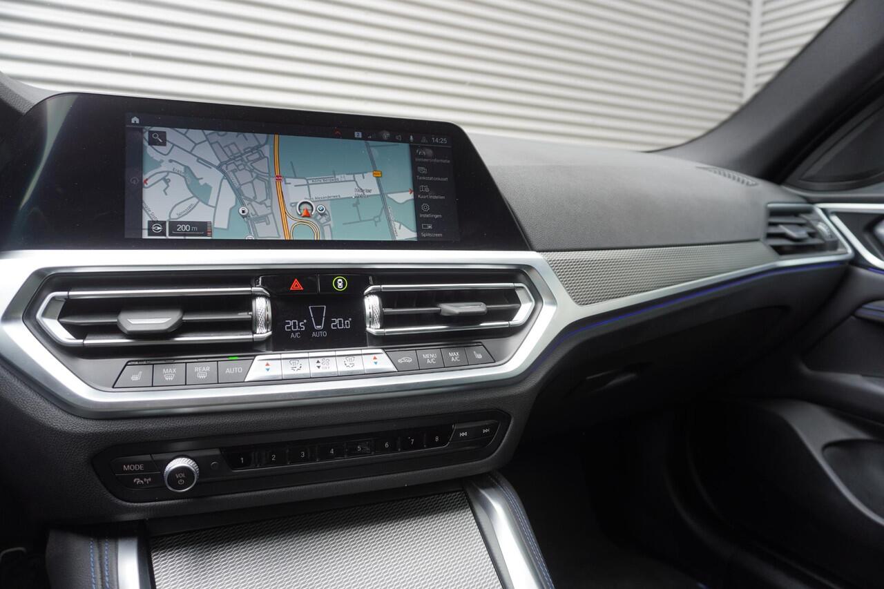 BMW 4-SERIE Gran Coupé M440i Parking Assistant Plus | HiFi System | Variable Sport Steering | Extra getint glas | M Sportremsysteem Blau | M Sportdifferentieel
