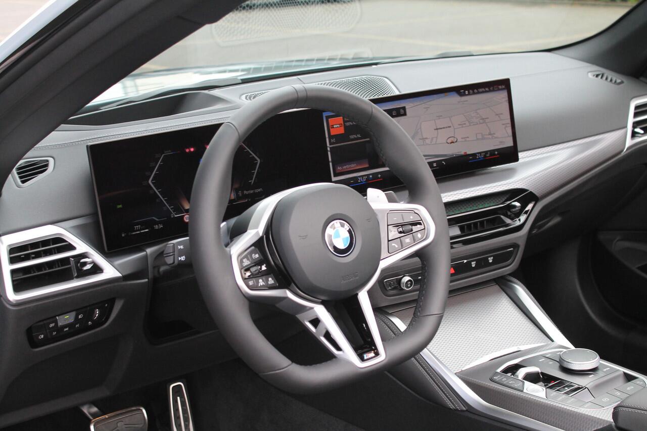 BMW 4-SERIE Cabrio 420i High Executive M Sport Automaat / Air Collar / Parking Assistant Plus / Comfort Access / Stuurverwarming / M Sportonderstel / Live Cockpit Professional