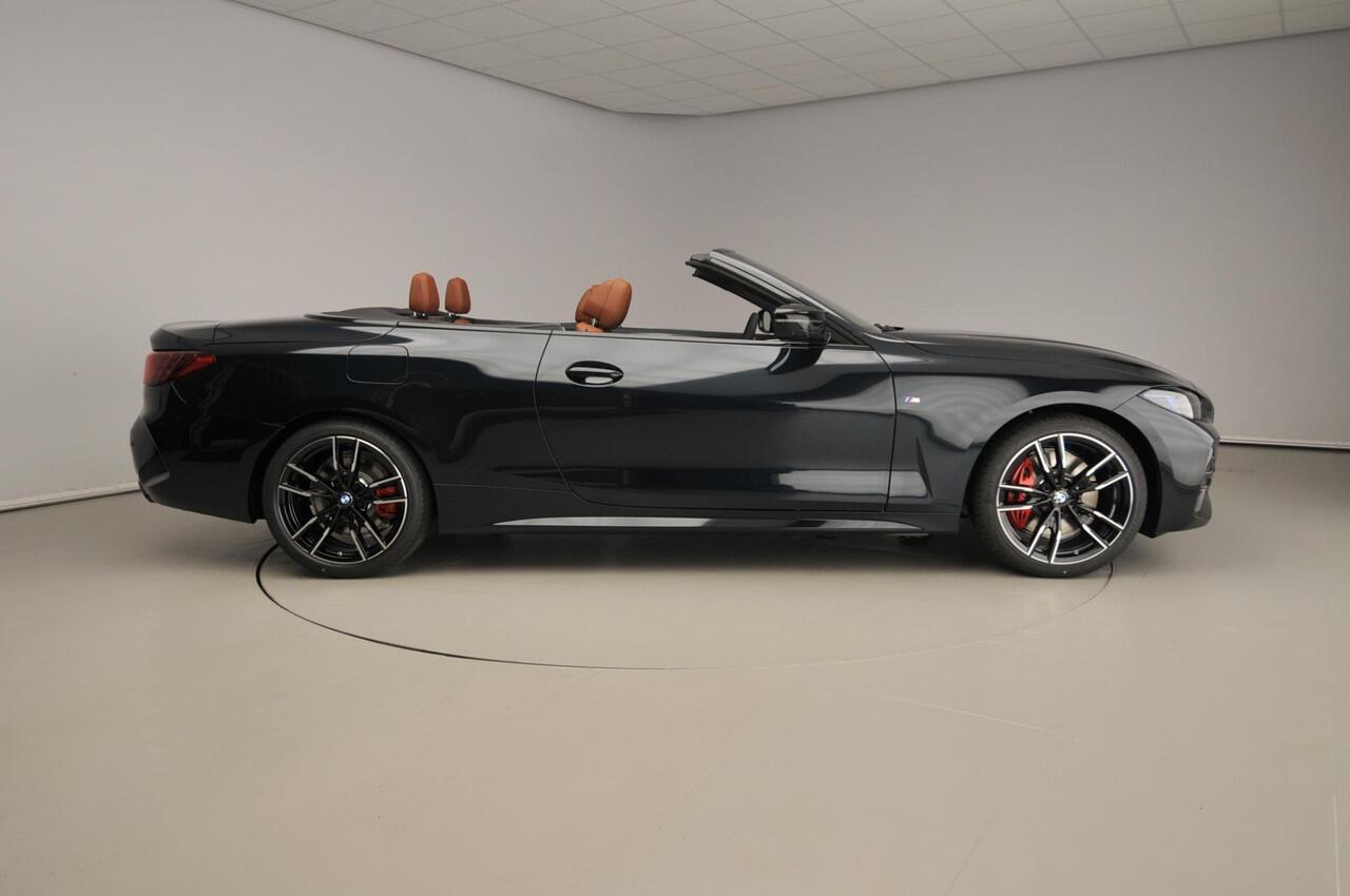BMW 4-SERIE M440i xDrive Cabrio | M Sportpakket Pro | Innovation Pack | Comfort Pack