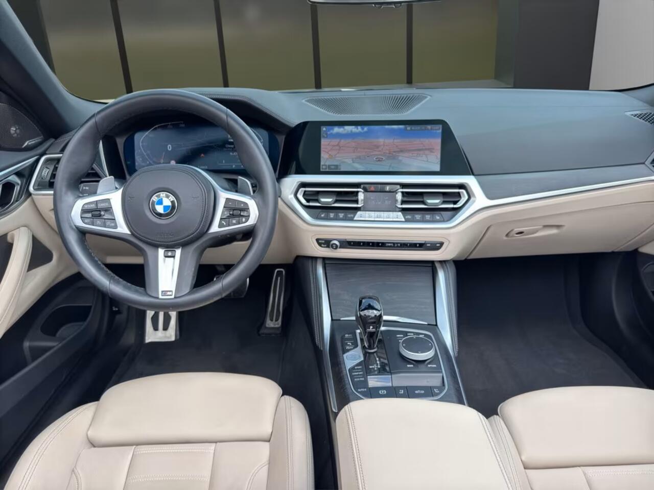 BMW 4-SERIE Cabrio 430i M-Sport 19 Inch LED Navi Camera Keyless Stuur en Stoel verwarming