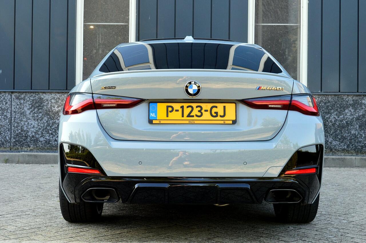 BMW 4-SERIE Gran Coupé M440i xDrive Business Edition Plus Rijklaarprijs-Garantie Schuifdak M Stoelen Laser Camera
