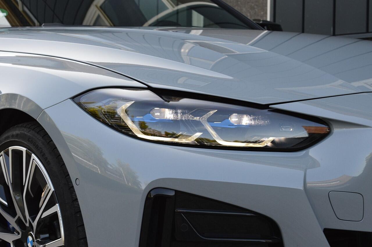 BMW 4-SERIE Gran Coupé M440i xDrive Business Edition Plus Rijklaarprijs-Garantie Schuifdak M Stoelen Laser Camera