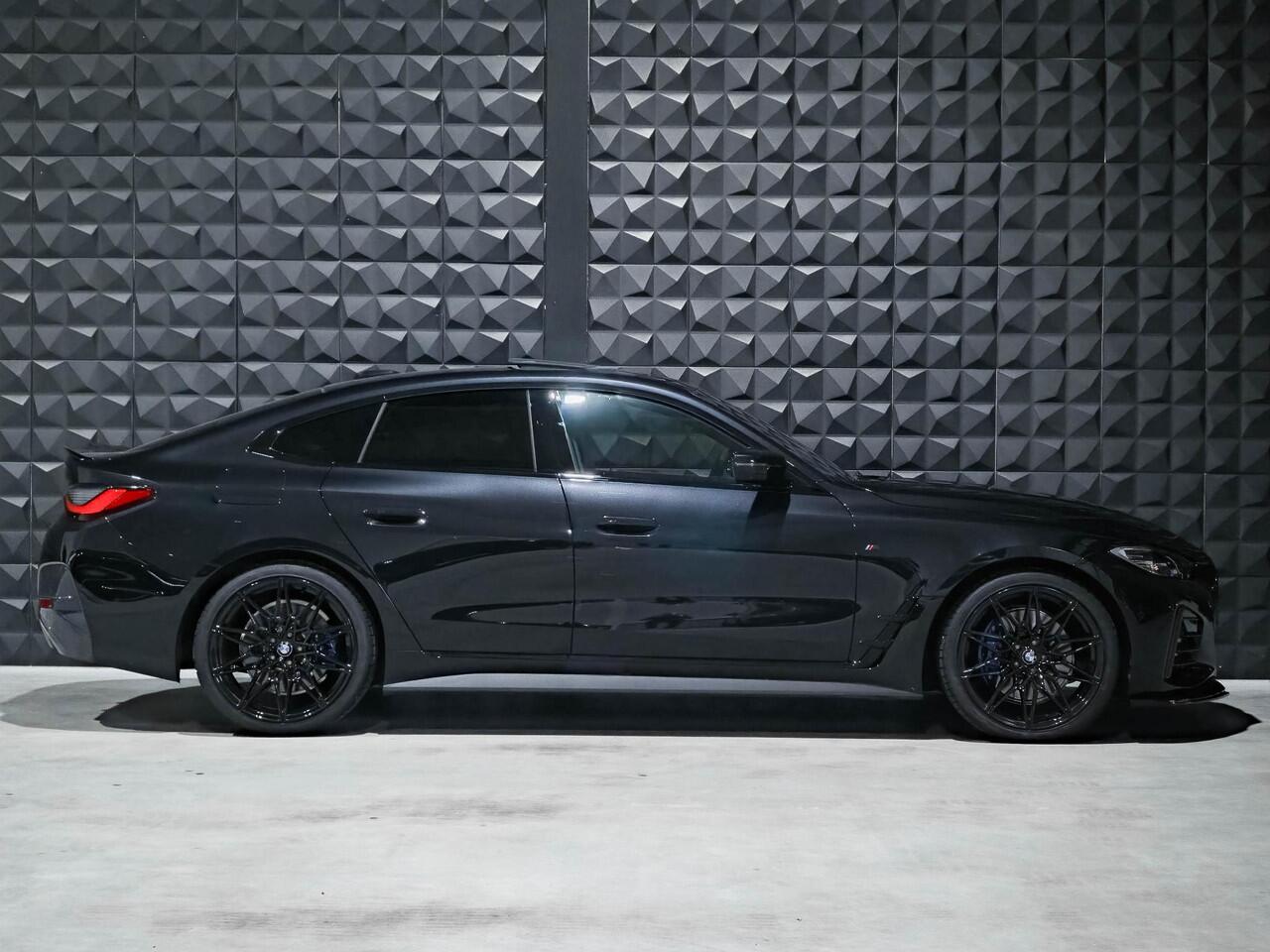 BMW 4-SERIE Gran Coupé 430i xDrive M Sport | 20" | Schuifdak | H&K | HUD | Topv. | Sport Diff | Drive Ass + |