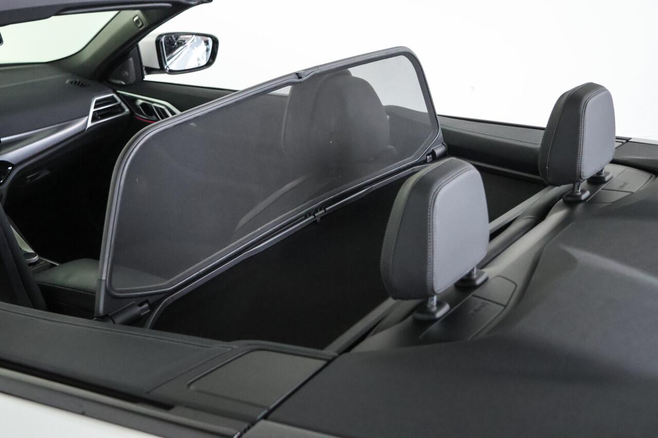 BMW 4-SERIE Cabrio 430i xDrive M-Sport / Opendak / Harman Kardon / ACC / HUD / Nekverwarming / 3D view / CarPlay