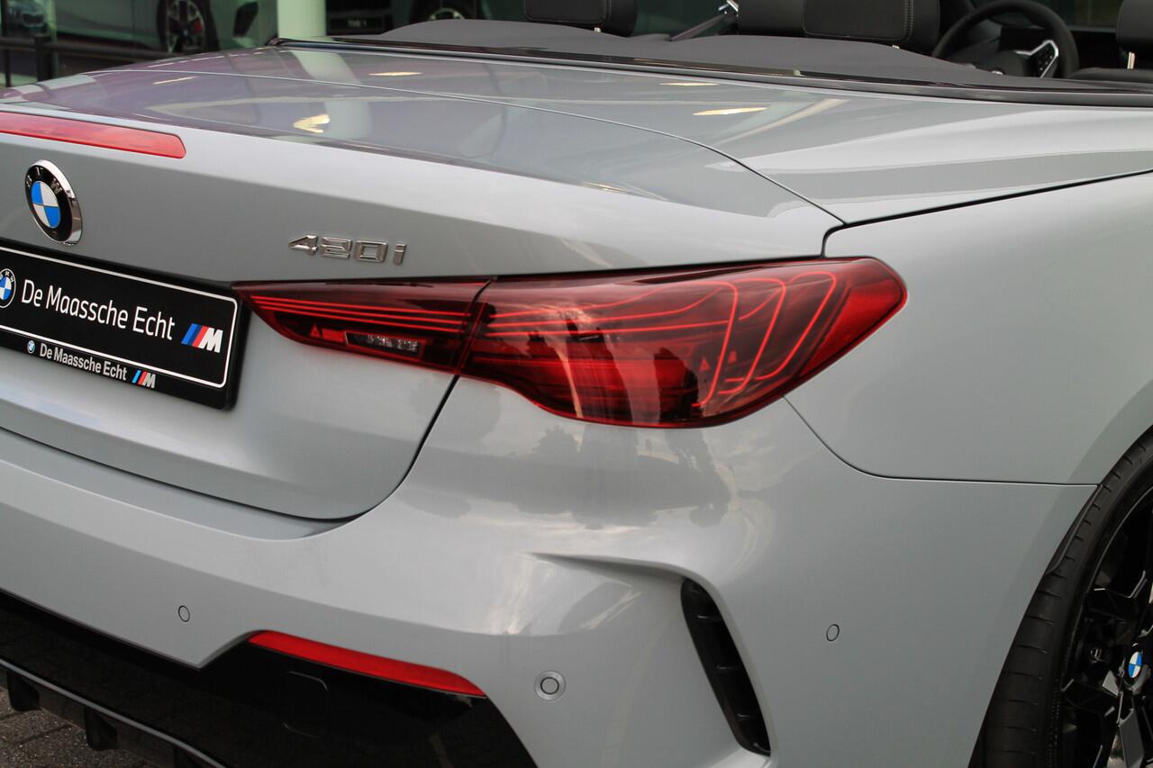 BMW 4-SERIE Cabrio 420i High Executive M Sport Automaat / Air Collar / Parking Assistant Plus / Comfort Access / Stuurverwarming / M Sportonderstel / Live Cockpit Professional