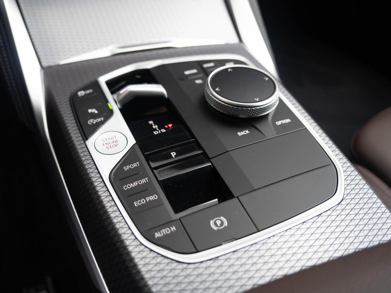 BMW 4-SERIE 420i Gran Coupé | M Sportpakket Pro | Comfort Pack | Showroom Selection