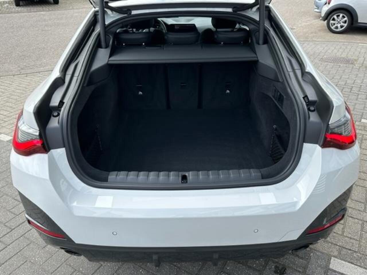 BMW 4-SERIE Gran Coupé 420i M-Sport Live cockpit | 1e eig | Camera | BTW auto