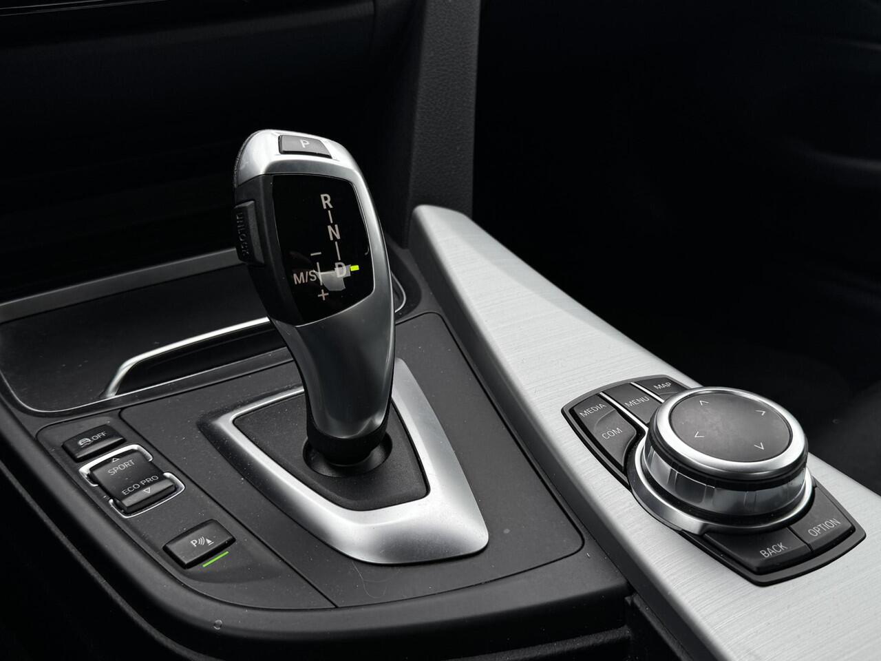 BMW 4-SERIE Coupé 420i High Executive