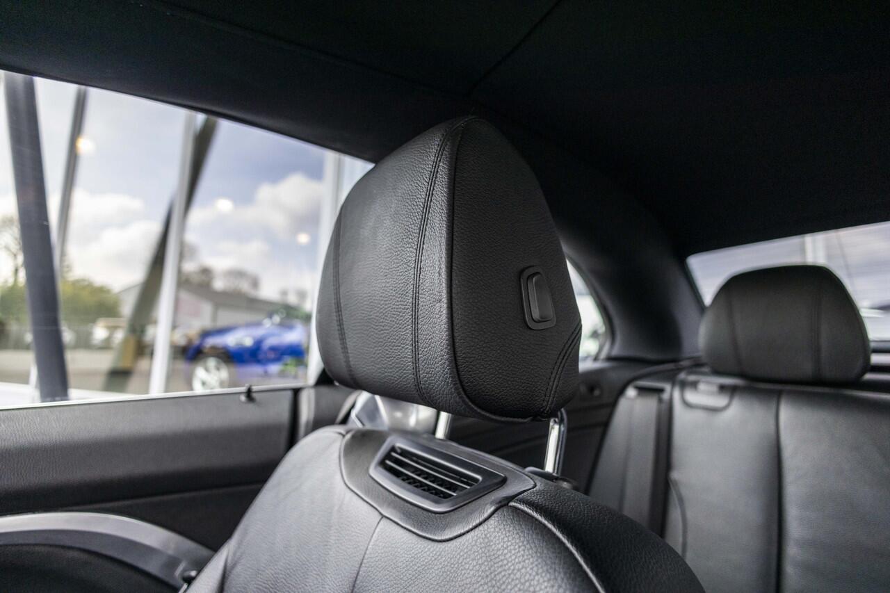 BMW 4-SERIE Cabrio 420i High Executive | Nekverwarm. | Camera | NL Auto