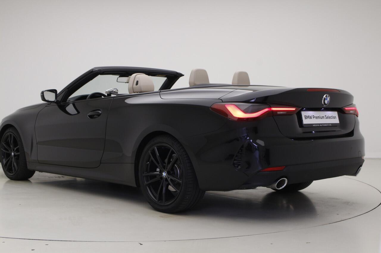 BMW 4-SERIE Cabrio 420i High Executive | Air Collar | Camera | Stoel/Stuurverwarming