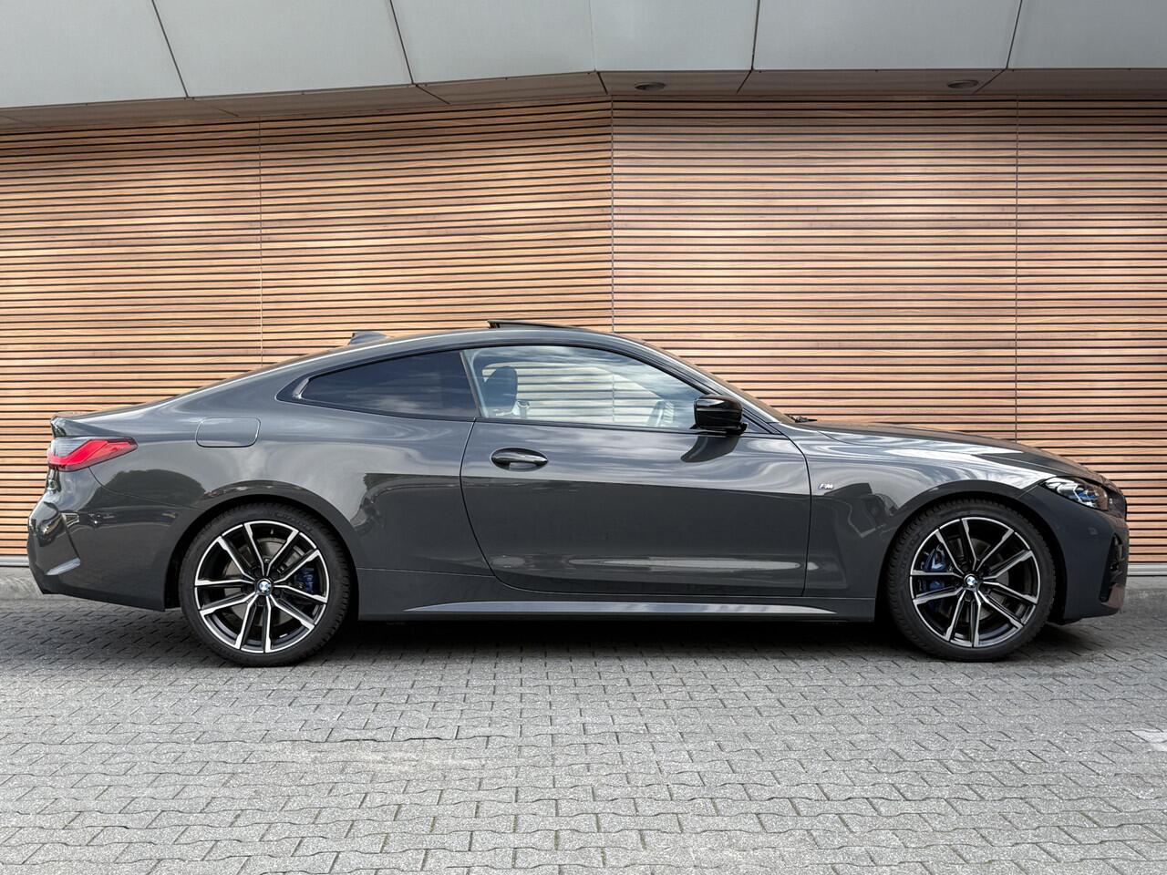 BMW 4-SERIE Coupé 420i High Executive M-Pakket Head-Up / Schuifdak / Night Pakket / Laser Led / Leer