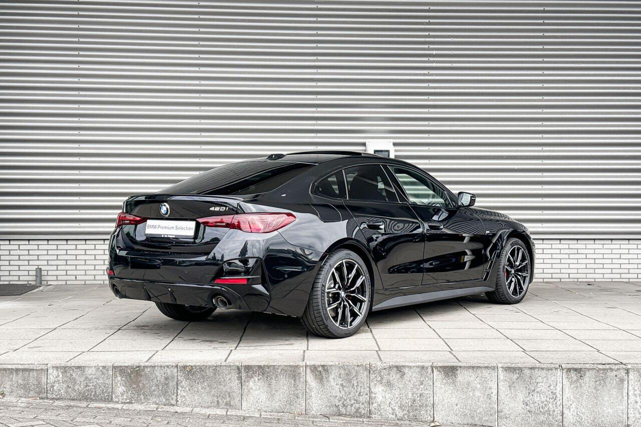 BMW 4-SERIE Gran Coupé 420i M Sportpakket Pro / Comfort Pack / Schuif-/kanteldak