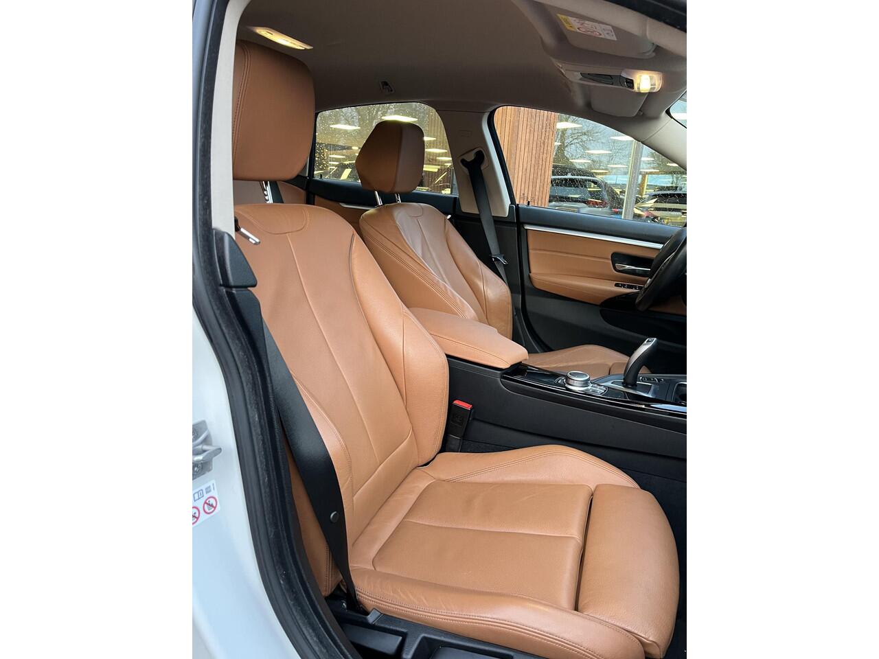 BMW 4-SERIE Gran Coupé 420i High Executive Camera Navigatie Cruise Clima Sport Leder Carplay