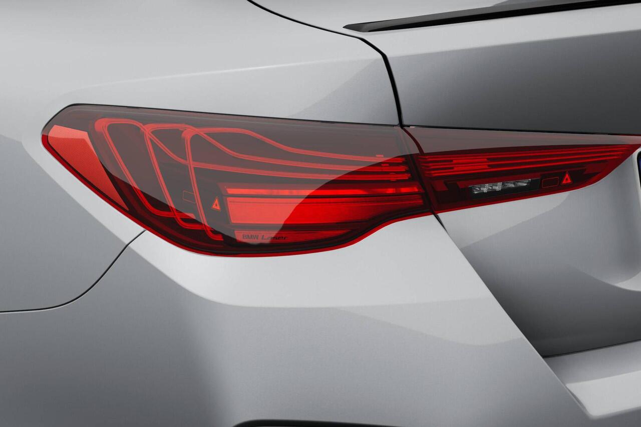 BMW 4-SERIE Gran Coupé M440i xDrive | M Sportpakket Pro | Stuurwielrand verwarmd