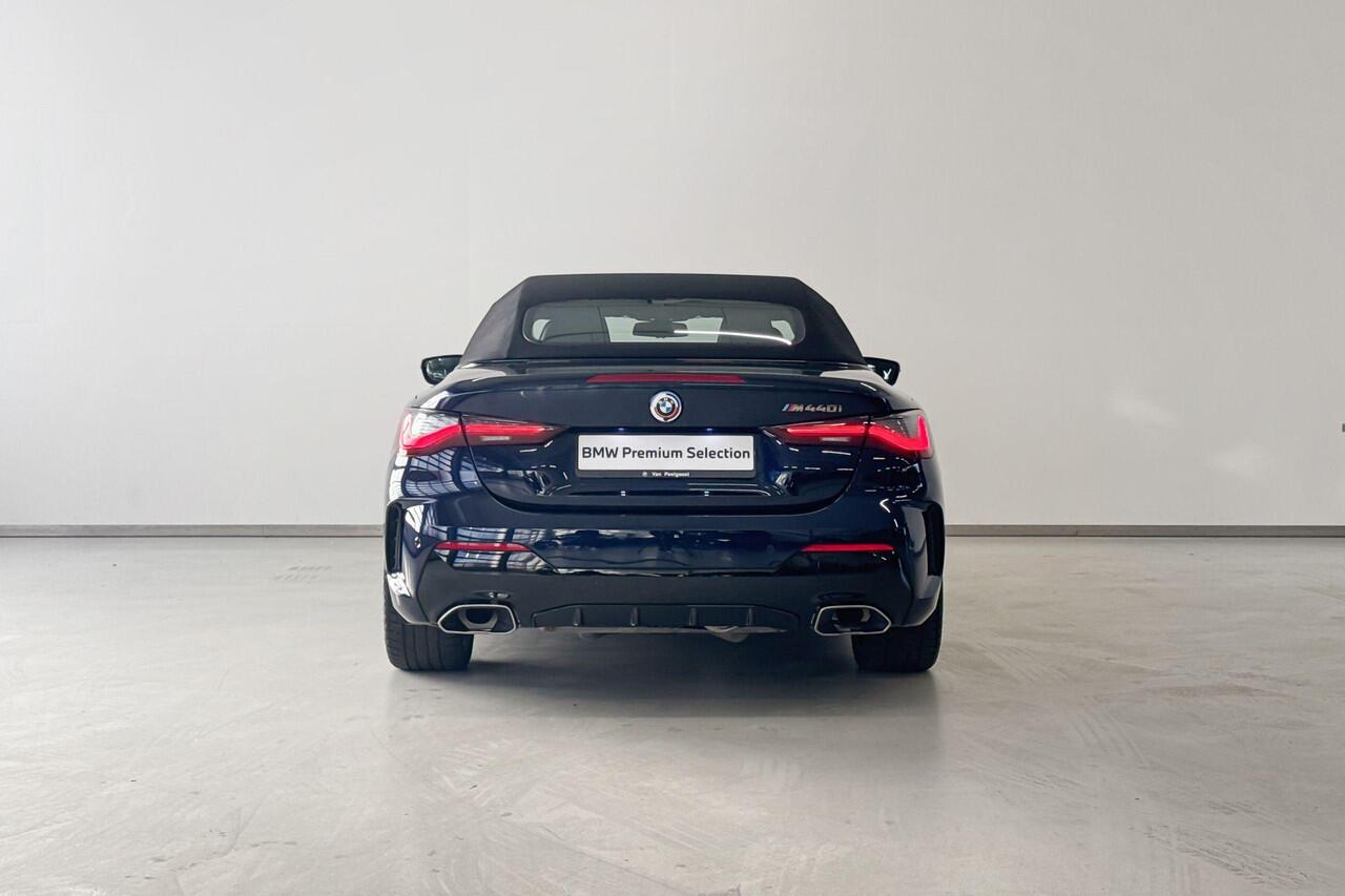 BMW 4-SERIE Cabrio M440i High Executive Special Request Lak Aut.