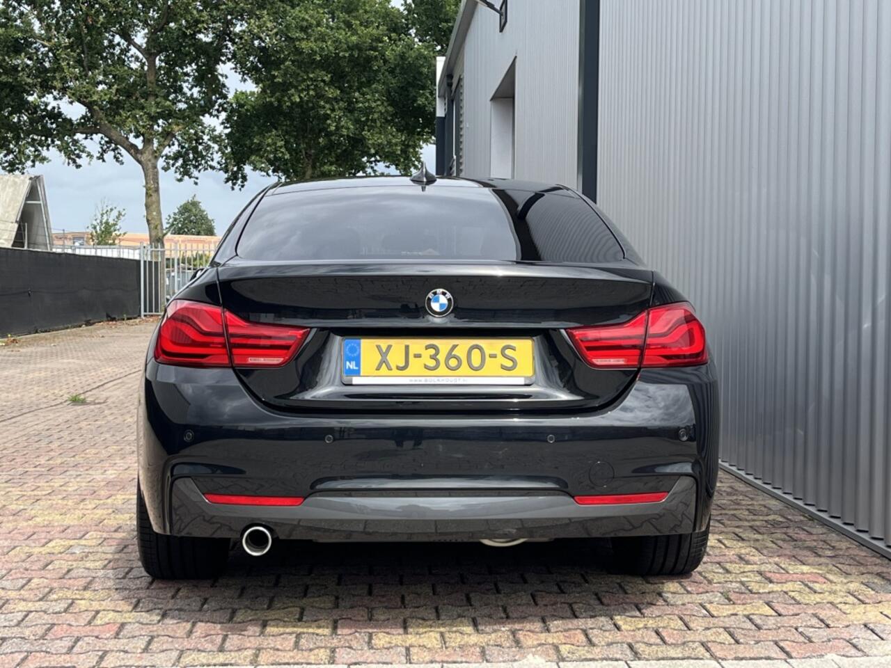 BMW 4-SERIE 418i High Executive M-Sport | Panorama Dak | HUD | Harman Kardon