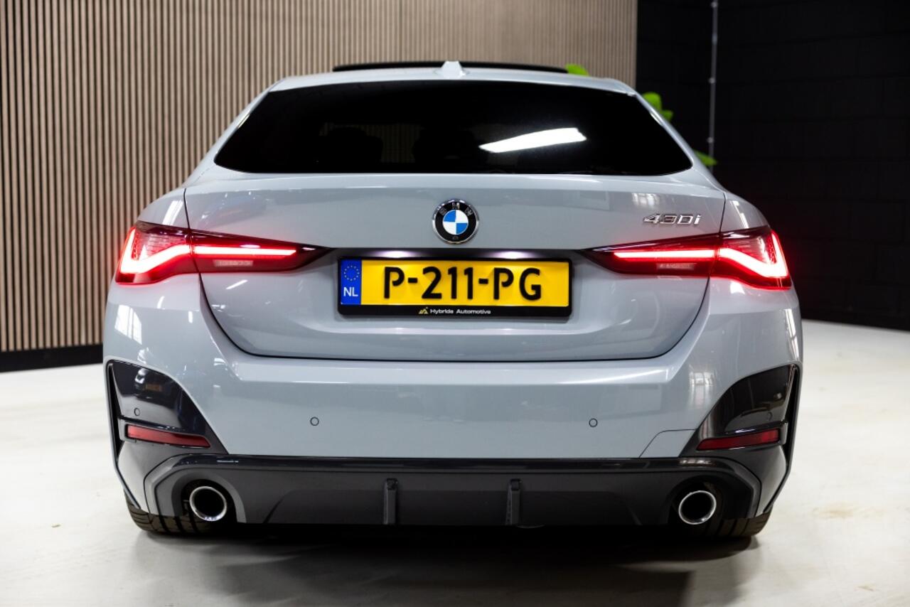 BMW 4-SERIE 430i High Executive | HuD | 360 Cam | Open dak |