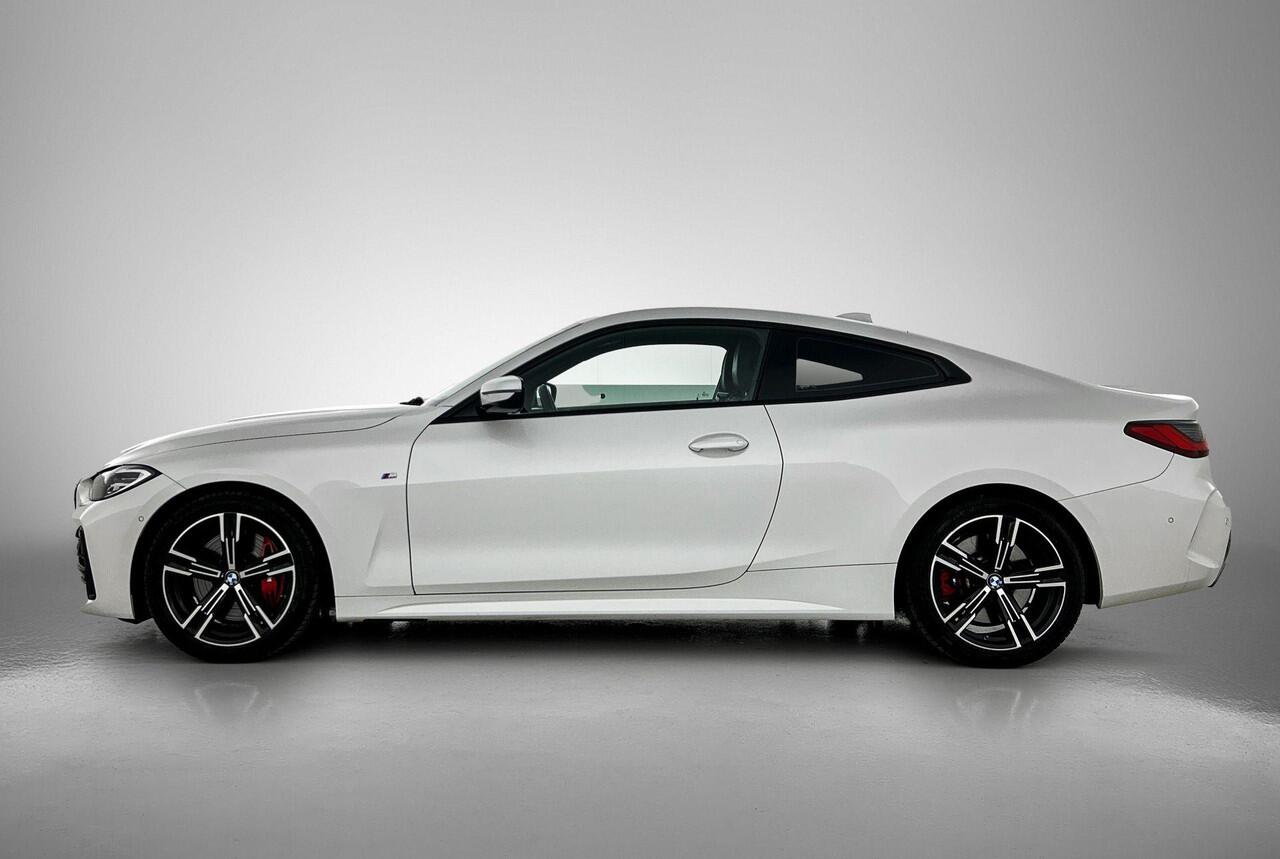 BMW 4-SERIE Coupé 430i 258PK High Executive M-SPORT | CAMERA | AD-CRUISE | LEER-ALCANTARA