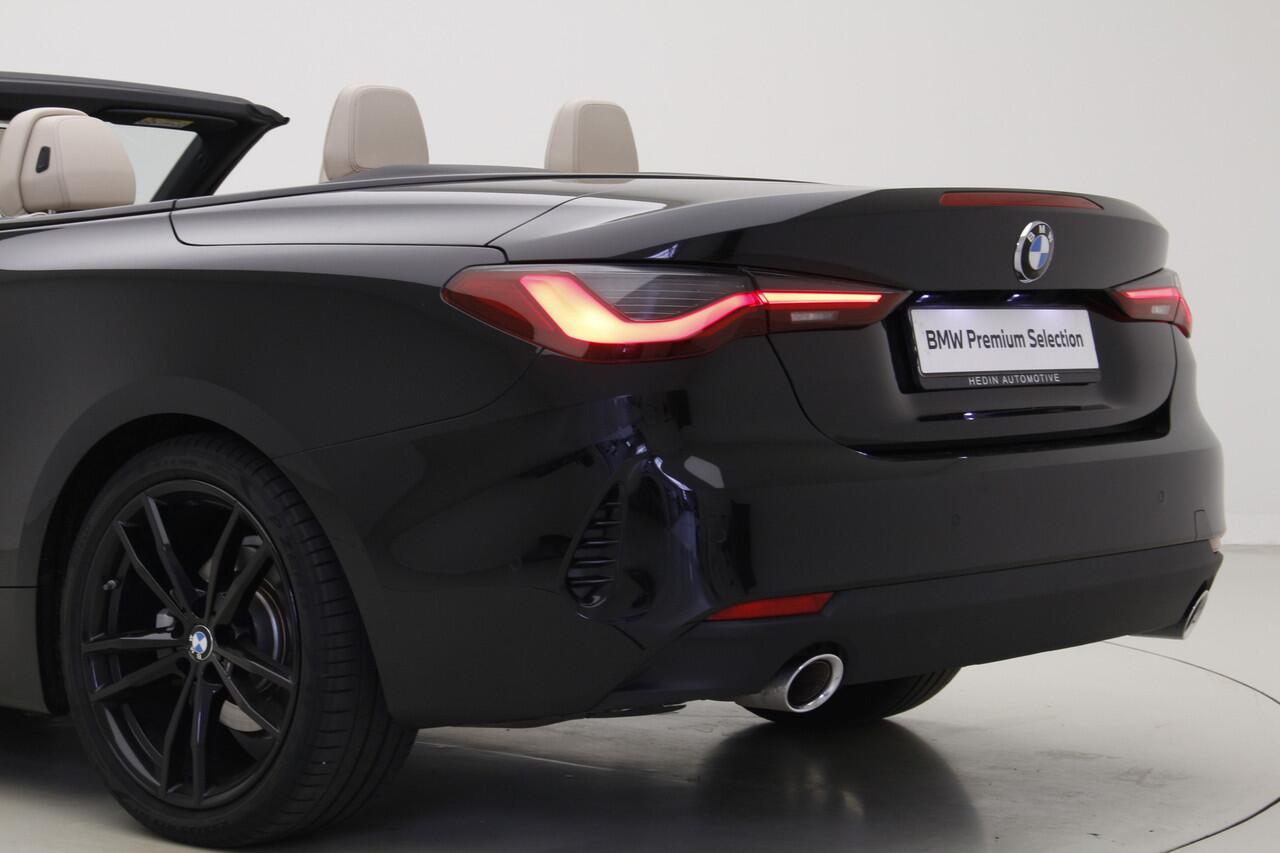 BMW 4-SERIE Cabrio 420i High Executive | Air Collar | Camera | Stoel/Stuurverwarming