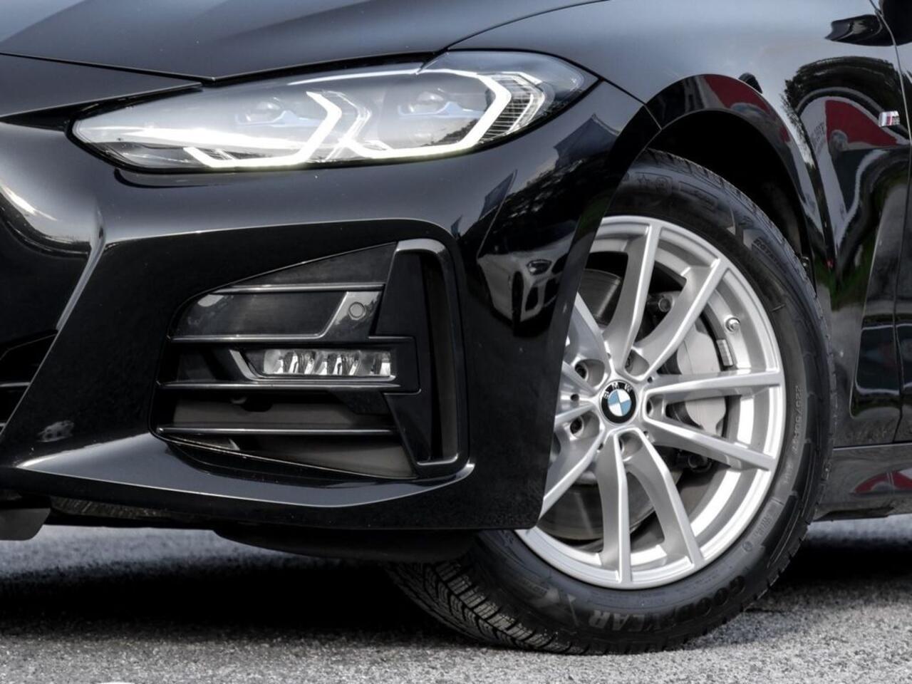 BMW 4-SERIE Cabrio 430i M-Sport ACC HEAD-UP LIVE COCKPIT SPORTSTOELEN STOELVERWARMING STUURVERWARMING