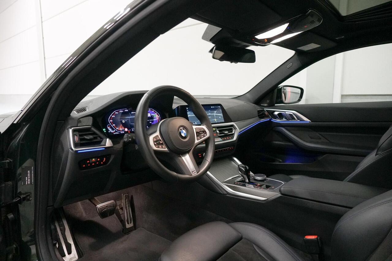 BMW 4-SERIE Coupé M440i xDrive Schuifdak | Harman Kardon | CoPilot