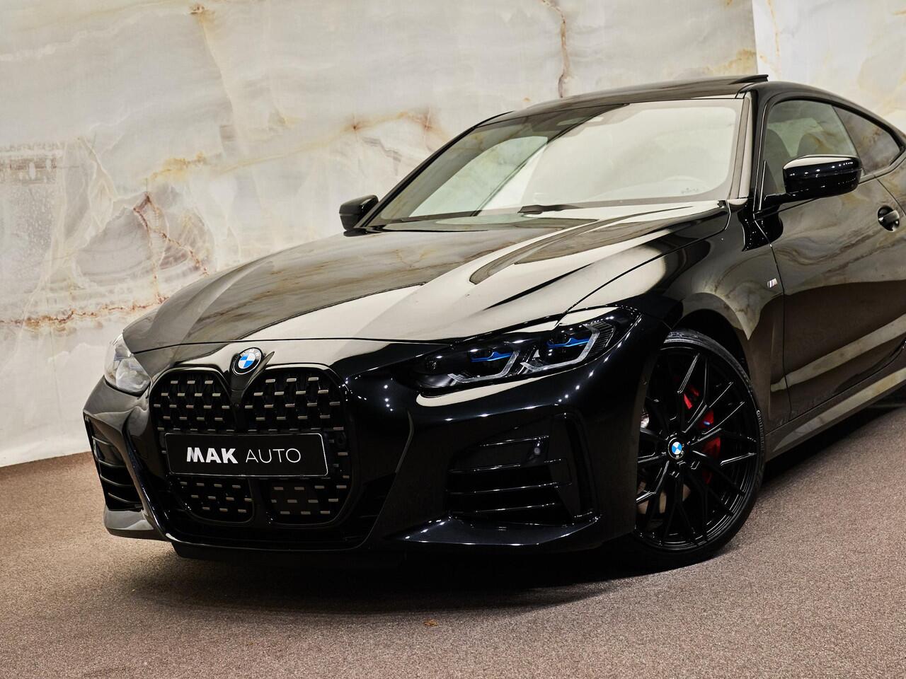BMW 4-SERIE Coupé M440i M Sport Pro, 20", schuifdak, M stoelen, H/K, laser, HUD, ACC, leder, keyless