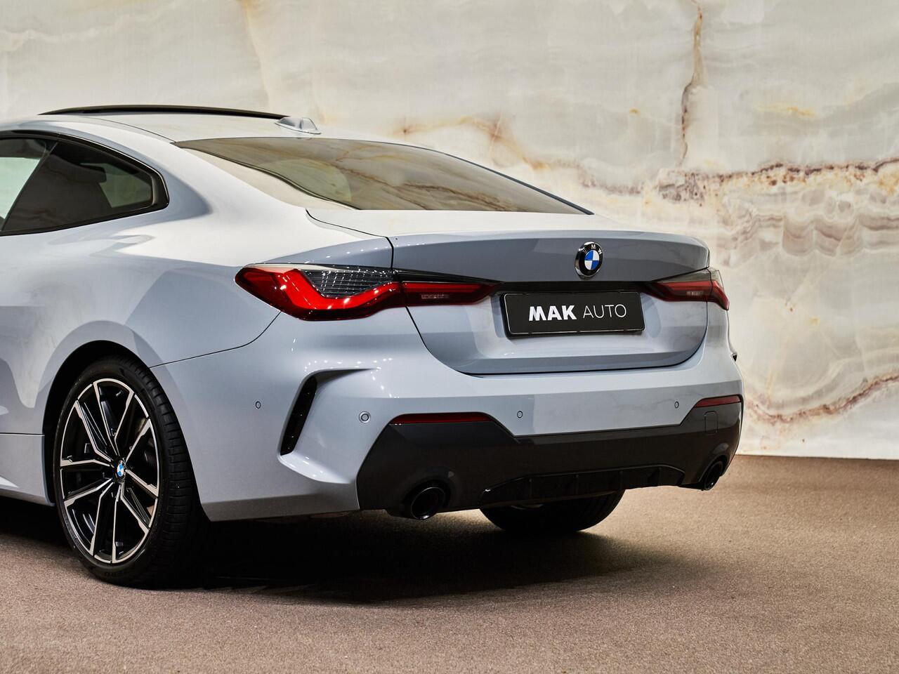 BMW 4-SERIE Coupé 420i M Sport, M Stoelen, schuifdak, H/K, Laser-LED, ACC, 19'', privacy